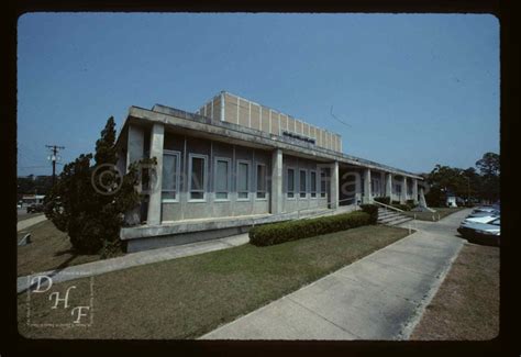 Holmes County Courthouse - Courthouses of Florida