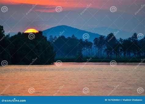 Paisagem Taiga E Natureza Do Extremo Oriente Russo Foto De Stock