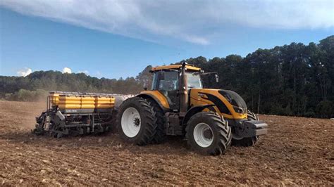 Tractores Valtra Línea Pesada T CVT 230 250 HP CUM S A