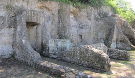 Visite Guidate Alle Terme Romane Di Agnano A Napoli Alla Scoperta Del