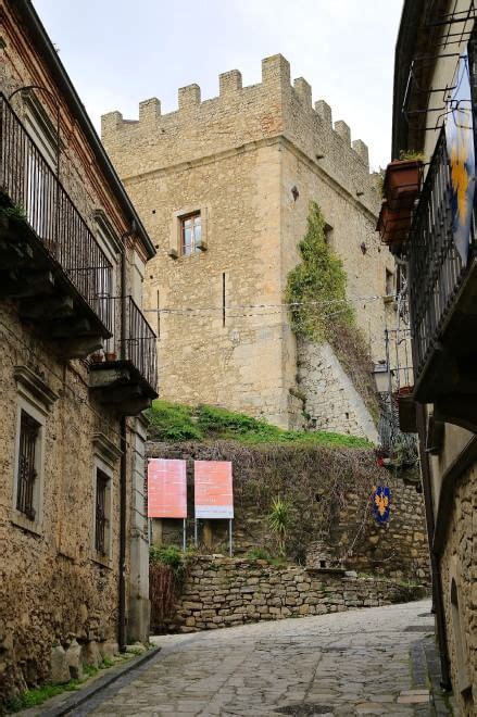 Montalbano Elicona borgo più bello d Italia la Repubblica