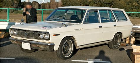 Index of /data_images/galleryes/nissan-cedric-van/