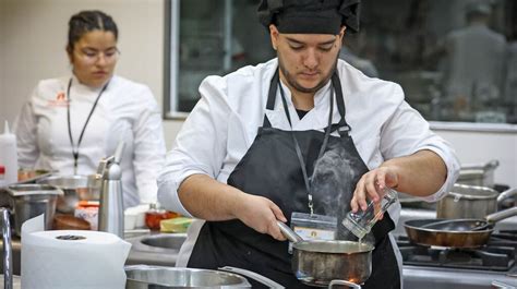 Imágenes del VII concurso gastronómico Cocina con Esencia