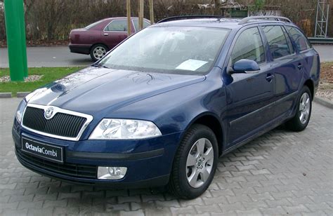 Skoda Octavia II Combi 2004 - 2008 Specs and Technical Data, Fuel ...