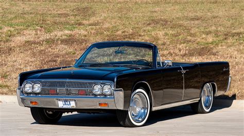 1963 Lincoln Continental Black Beauty Looks Best Topless Autoevolution