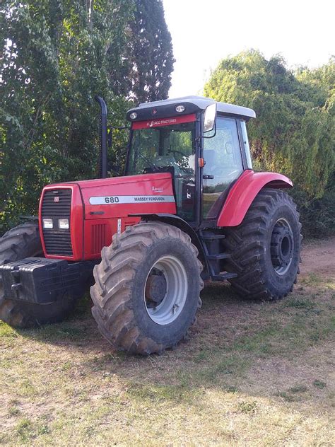 Massey Ferguson 680 Cabinado Año 2007 78 000 Agroads