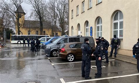 Polizei Schlag Gegen Drogenszene