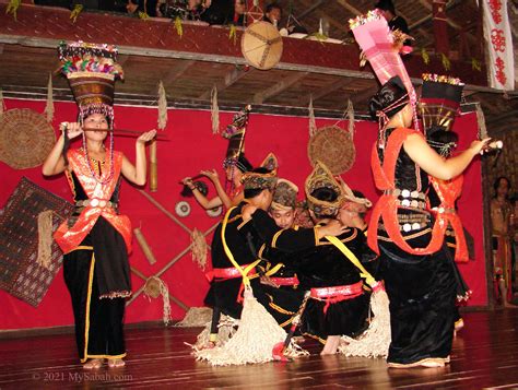 Sumazau Dance, the Cultural Symbol of Sabah - MySabah.com