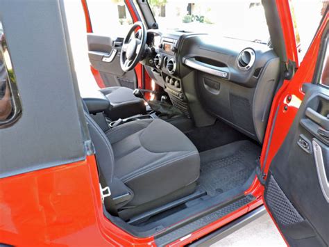 2014 Jeep Wrangler Rubicon 2 Door Manual