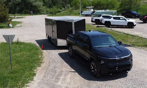 Primer Impresión De Conducción Chevy Silverado Ev Rst 2024