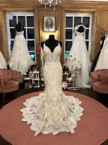 Enzoani Nini Wedding Dress JayneAlexanderBridal