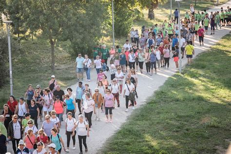 Más de 300 mayores participan en el V Encuentro lúdico saludable en el