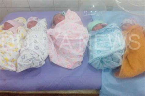 Sialkot Woman Gives Birth To Quintuplets Pakistan Dunya News