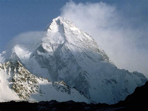 Quebec mountaineer dies climbing K2, world's second highest peak | National Post