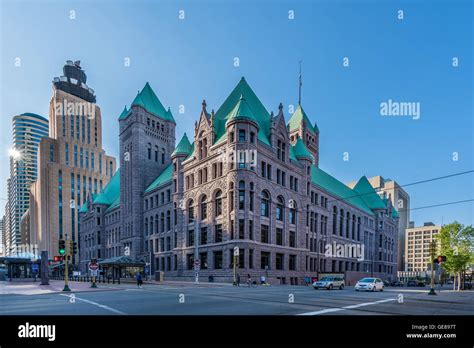 Hennepin County Government Courthouse Center Building Stock Photo - Alamy