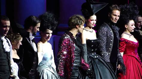 Mozart Rock Opera Finals Paris 05 11 09 Youtube