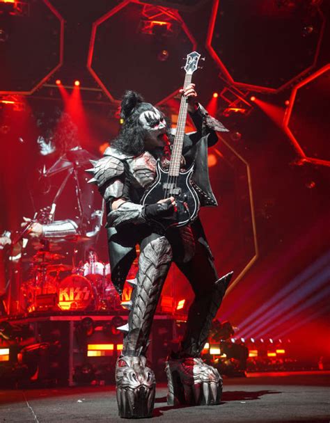 How Kiss Became Rock’s Greatest Capitalists Financial Times