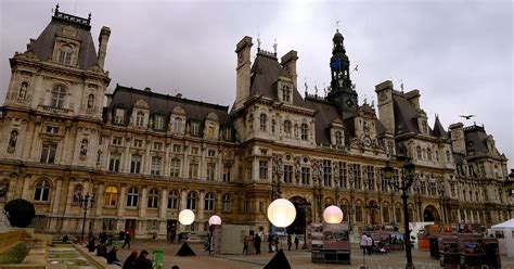 Hôtel De Ville In Paris Youve Seen The Outside Now Its Time To See