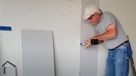 Cut Sheetrock Like A Pro Drywall Repair From Start To Finish Youtube