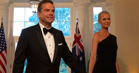 Fox Corp Ceo Lachlan Murdoch Heads To Australia As Fox News Faces