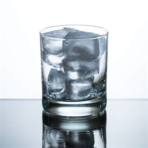 Chewing Ice Anemia & Its Effects | Why Chewing Ice is Bad for Teeth