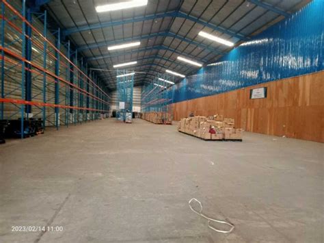 Disewakan Gudang Loading Dock Racking Di Kawasan Industri Medan