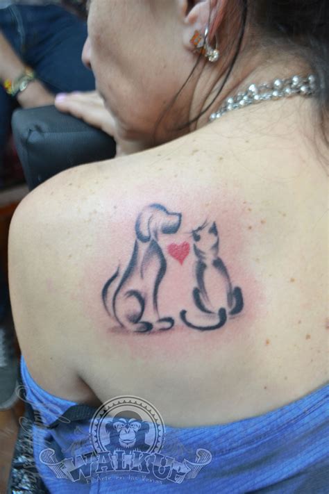 Tatuaje De Silueta De Gato Y Perro Tatuaje De Silueta De Gato Y Perro