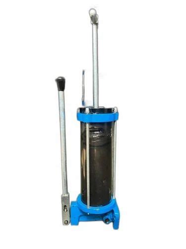 Grease Pumps At ₹ 4000 Manual Lubrication Pump In Faridabad Id