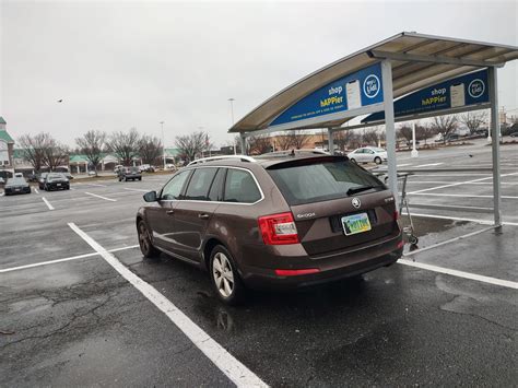 Skoda Octavia Wagon in Sterling, Virginia : r/skoda