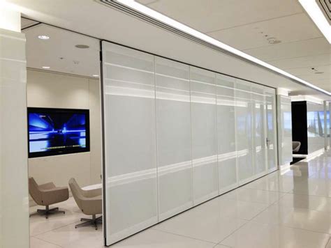 How To Choose The Right Glass Partition Wall Thickness