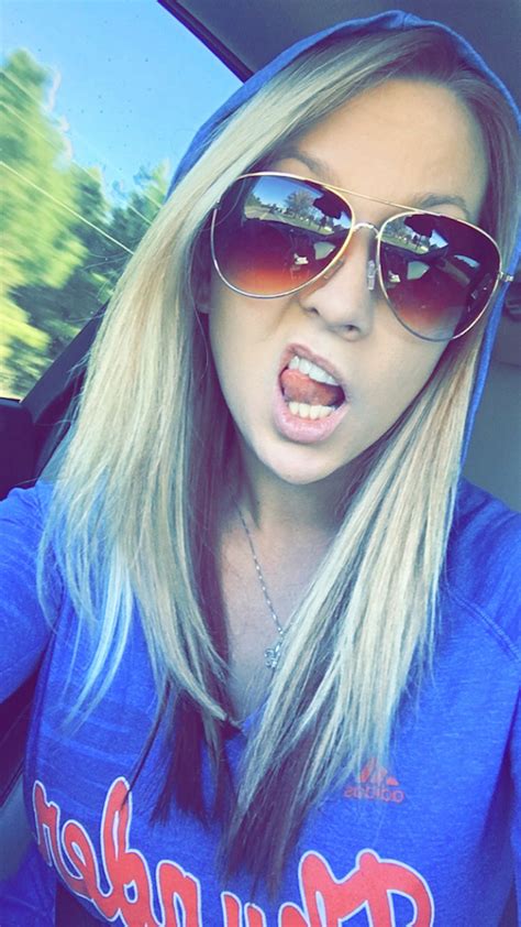 23 Stunning Tongue Selfies Fooyoh Entertainment