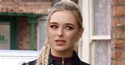 ITV Coronation Street S Lauren S New Love Interest Revealed After