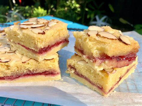 Bakewell Jam Slice One Handed Baker