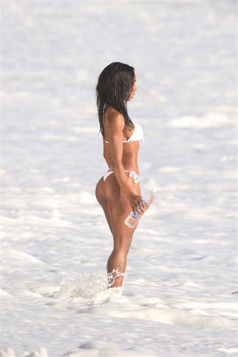 Adrianne Nina Bikini The Fappening Leaked Photos