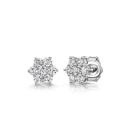 18ct White Gold Seven Stone 1 03ct Diamond Set Daisy Cluster Stud