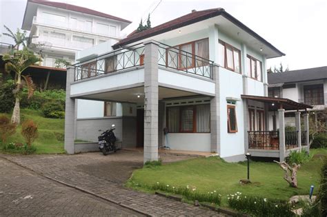 Villa Istana Bunga 4 Kamar Private Pool Blok Z Dase Lokasi Komplek