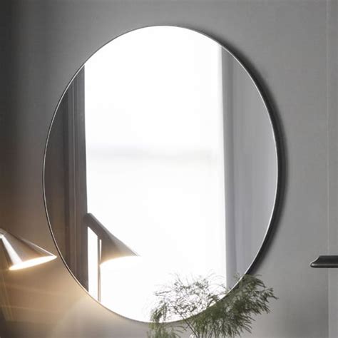 Hobart Round Portrait Bevelled Mirror In Black Decorativewallmirrors