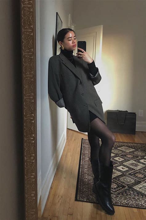 How To Wear Black Tights With All Your Dresses Who What Wear Uk