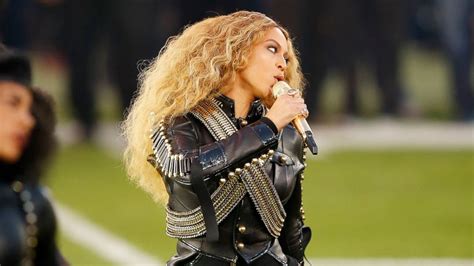 Super Bowl 50: Beyonce Takes Fans Behind the Scenes of Her Performance ...