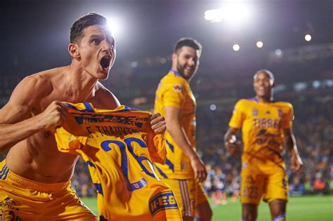 Florian Thauvin Offre La Victoire Aux Tigres Avec Un But Exceptionnel