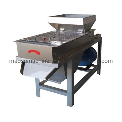 High Efficiency Easy Operation Dry Roasted Peanut Skin Peeling Machine