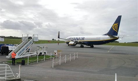 Ryanair Lance Une Nouvelle Ligne Entre Dinard Et Leeds Saint Malo