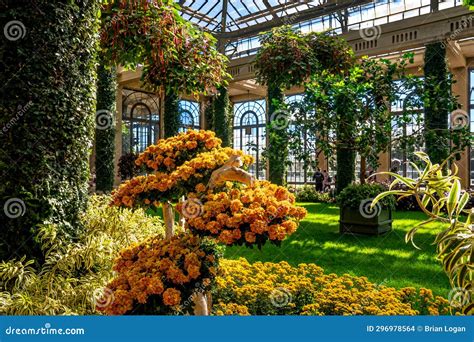 Horizontal View Of The Orangery Of The Conservatory Of Longwood Gardens