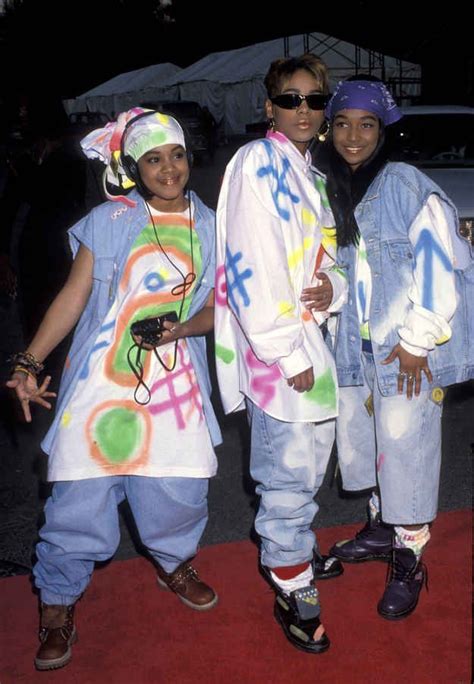 tlc outfits 90s - storytellerstv