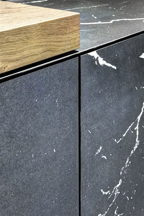 Neolith Nero Marquina Aanrechtblad Hutting Natuursteen