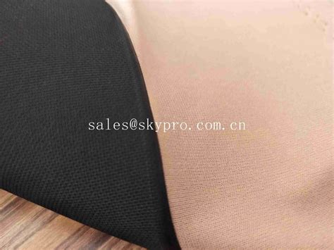 Closed Cell Foam Coated Cr Neoprene Fabrics 3mm Soft Heat Resistant Texture