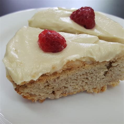 Lemony Vanilla Cake – The Natural Life