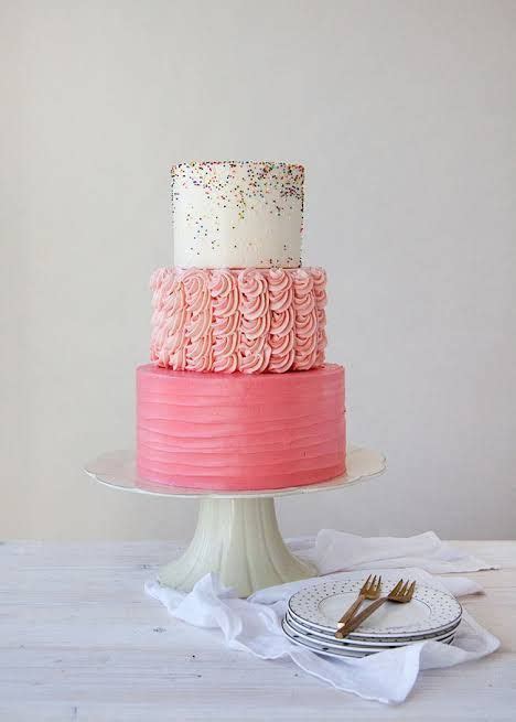 Cute Pink 3 Tier Cake Cake Sprinkle Cake Cupcake Cakes