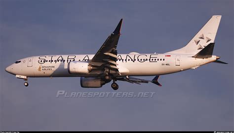 9V MBL Singapore Airlines Boeing 737 8 MAX Photo By Issac Teo ID