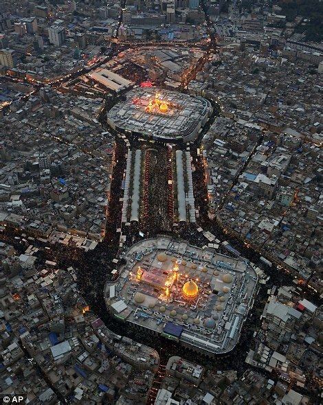 Zeinab Abbas On Twitter A Christian Pilgrim In The Shrine Of Imam